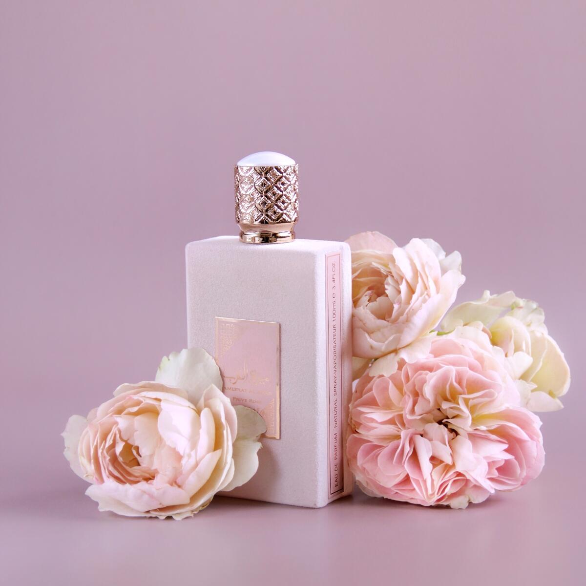 Ameerat Al Arab Prive Rose/ Asdaaf. 3.4oz